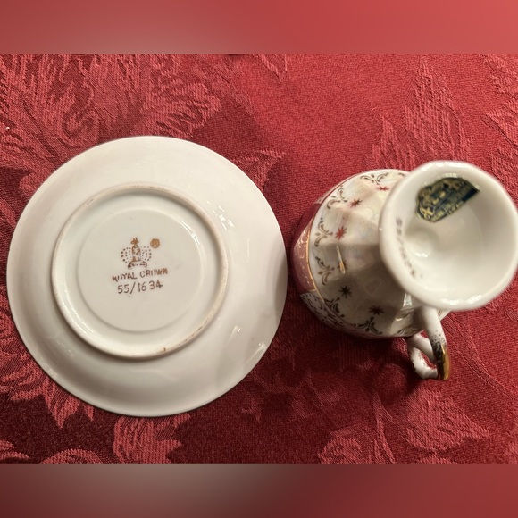 Royal Crown Japan Iridescent TeaCup and Saucer - Picture 4 of 6